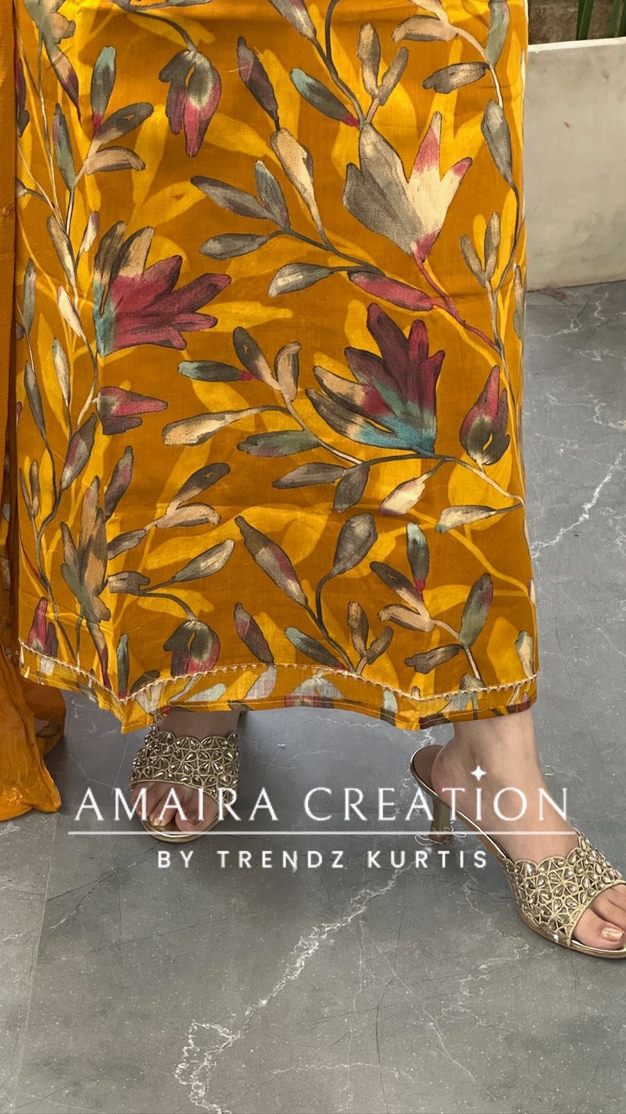 Premium Cotton Mustard Colour Floral Print Unstitch Suit With Chiffon Dupatta