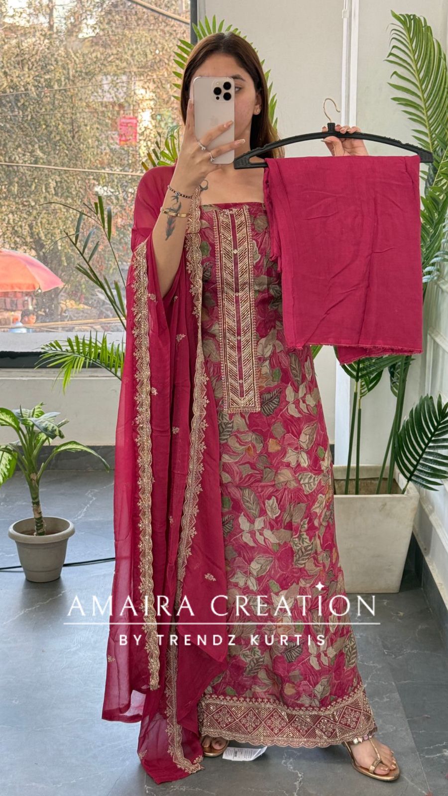 Premium Crepe Fabric Fuschia Pink Colour Unstitch Suit With Chiffon Dupatta