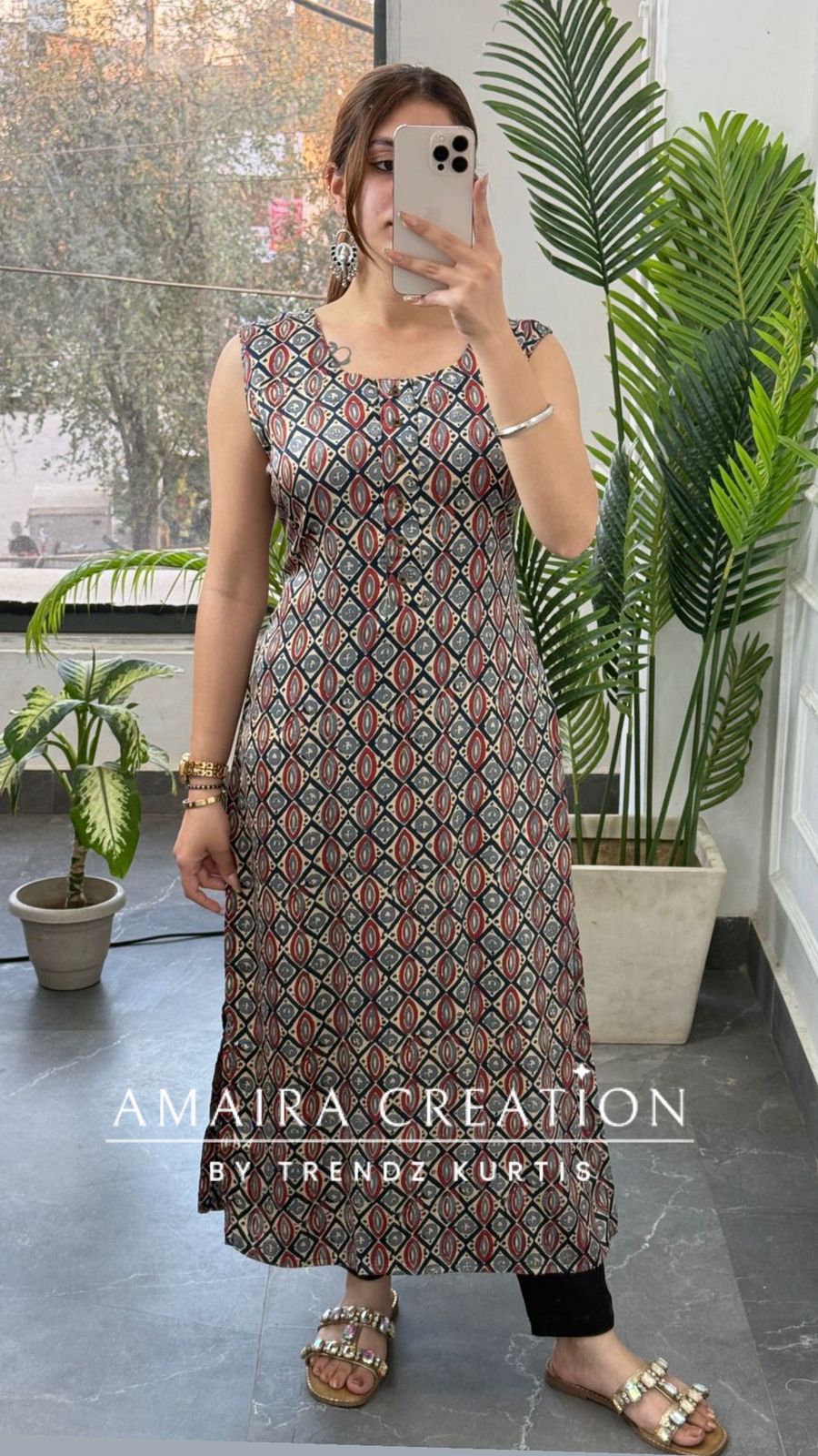 Premium Very Soft Reyon Fabric Blue Colour Kurti(17 Inches Sleeves Available)