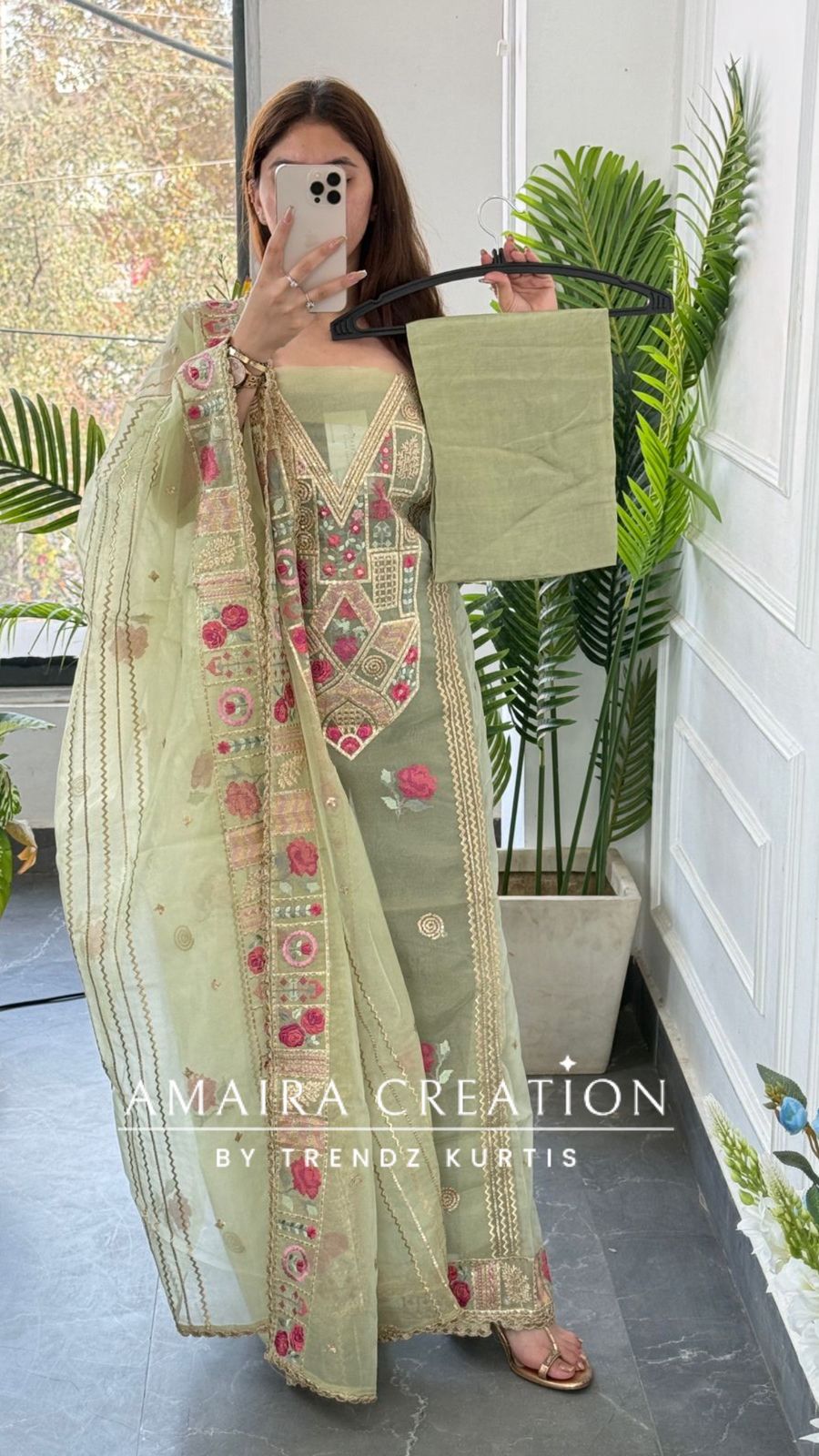 Premium Organza Fabric Pista green Colour Beautiful Thread Embroidered Zari Work Unstitched Suit