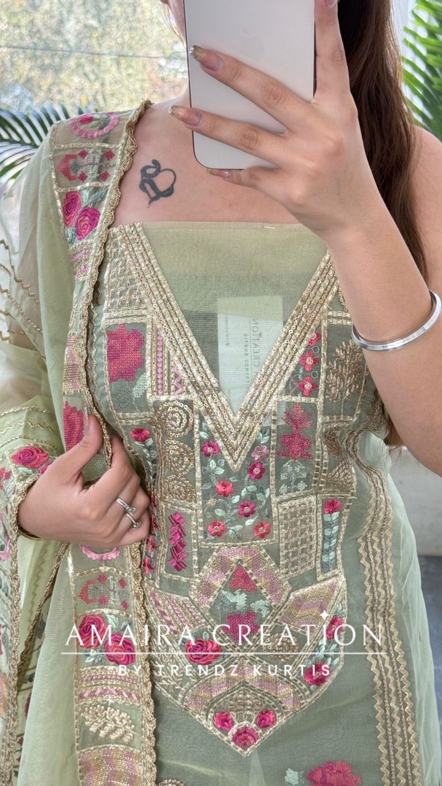 Premium Organza Fabric Pista green Colour Beautiful Thread Embroidered Zari Work Unstitched Suit