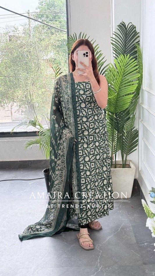 Premium Cotton Dark Green Colour  Batik Print Unstitched Suit With Chiffon Dupatta