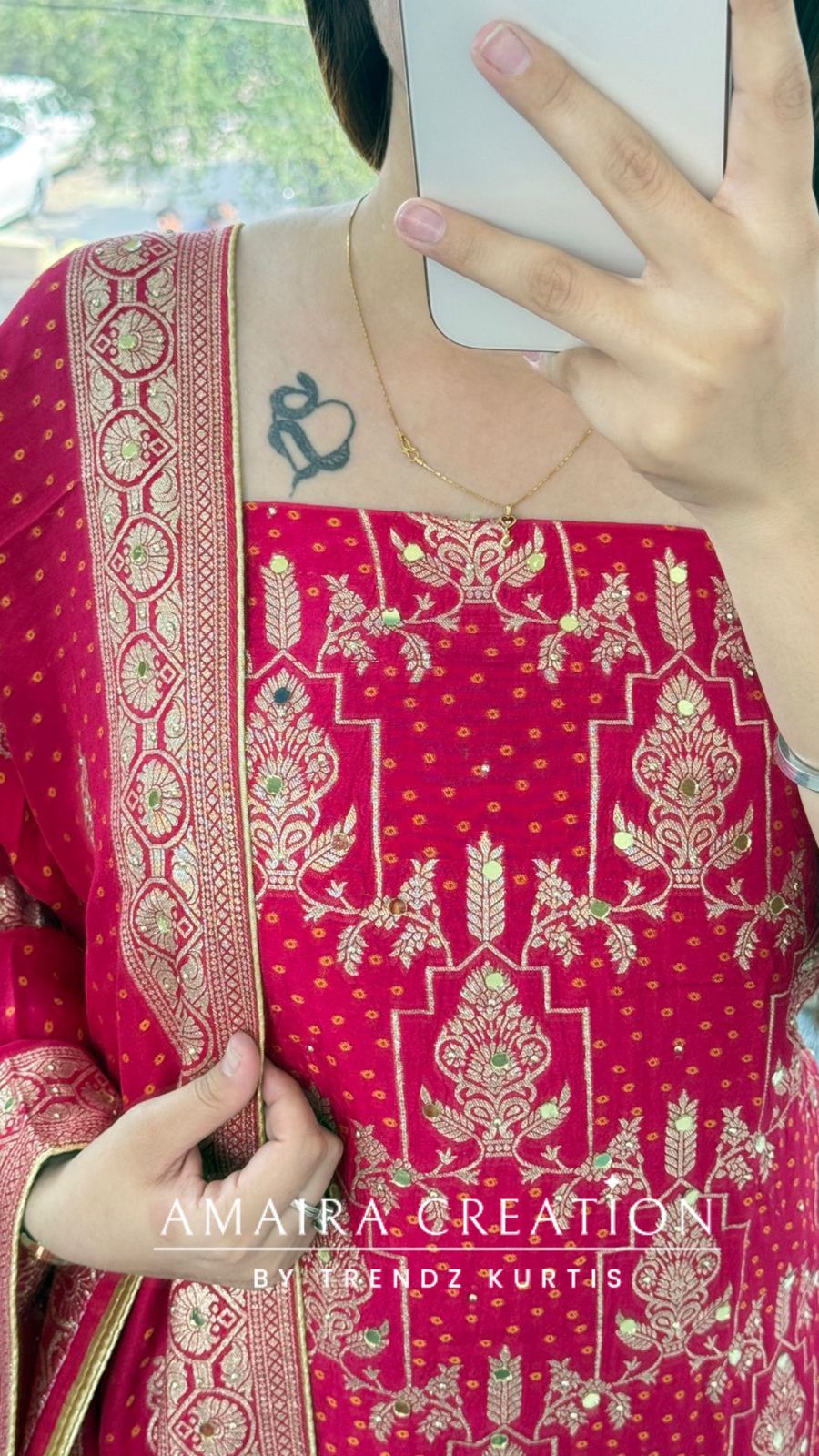 Premium  Magenta Banarasi Silk Unstitched Suit With Dual Shade Banarasi Dupatta