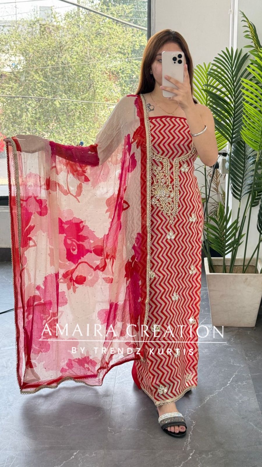 Premium Oragnaza Red Colour Lehriya Print Unstitched Suit With Beautiful Chiffon Dupatta