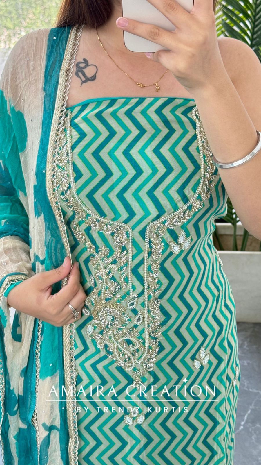 Premium Oragnaza Firozi Colour Lehriya Print Unstitched Suit With Beautiful Chiffon Dupatta