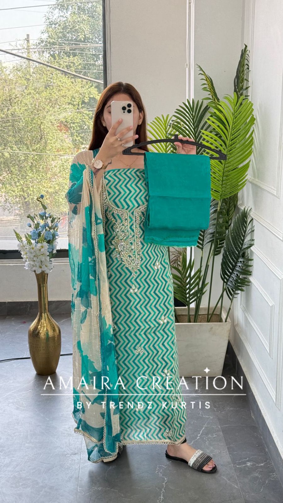 Premium Oragnaza Firozi Colour Lehriya Print Unstitched Suit With Beautiful Chiffon Dupatta