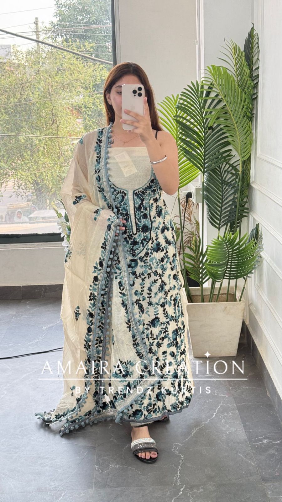 Premium Mul Chanderi Beautiful Thread Embroidered Unstitched Suit