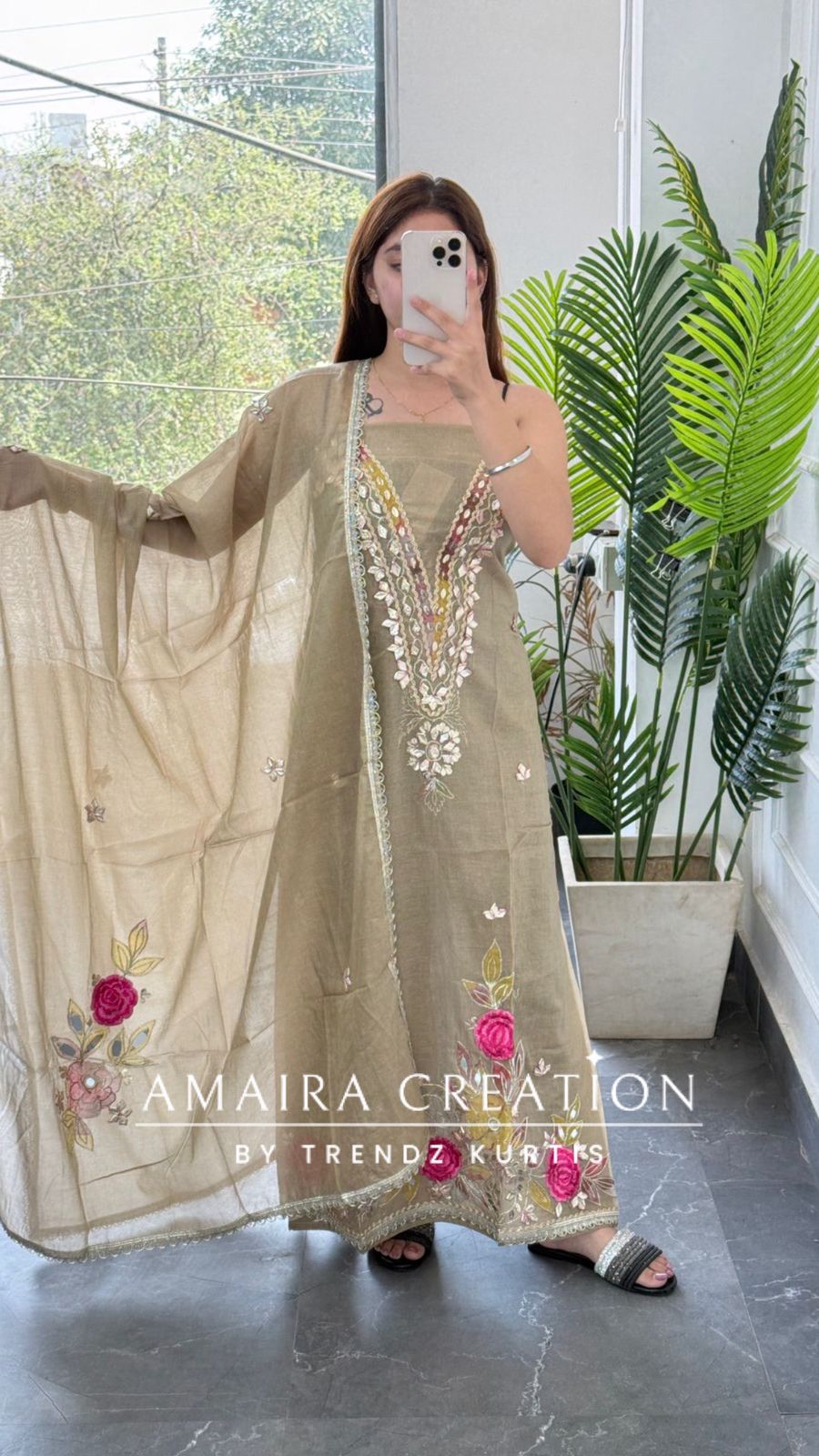Premium Mul Chanderi Ecru Colour Unstitched Suit With Beautiful Dupatta
