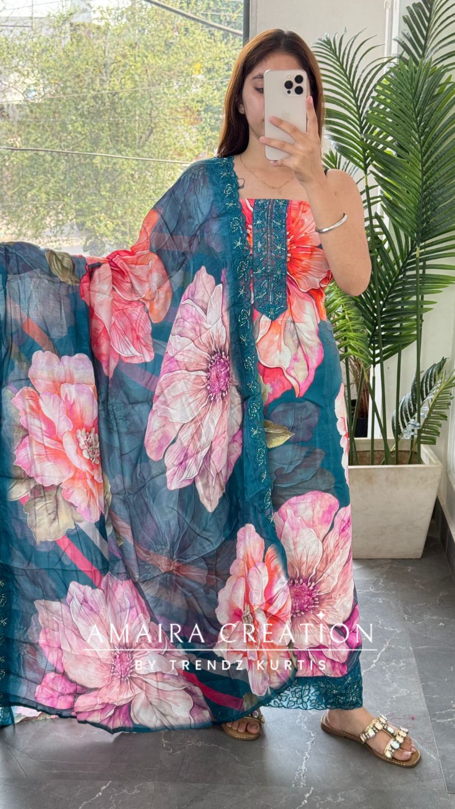 Premium Soft Muslin Firozi Colour Floral Print Unstitch Suit