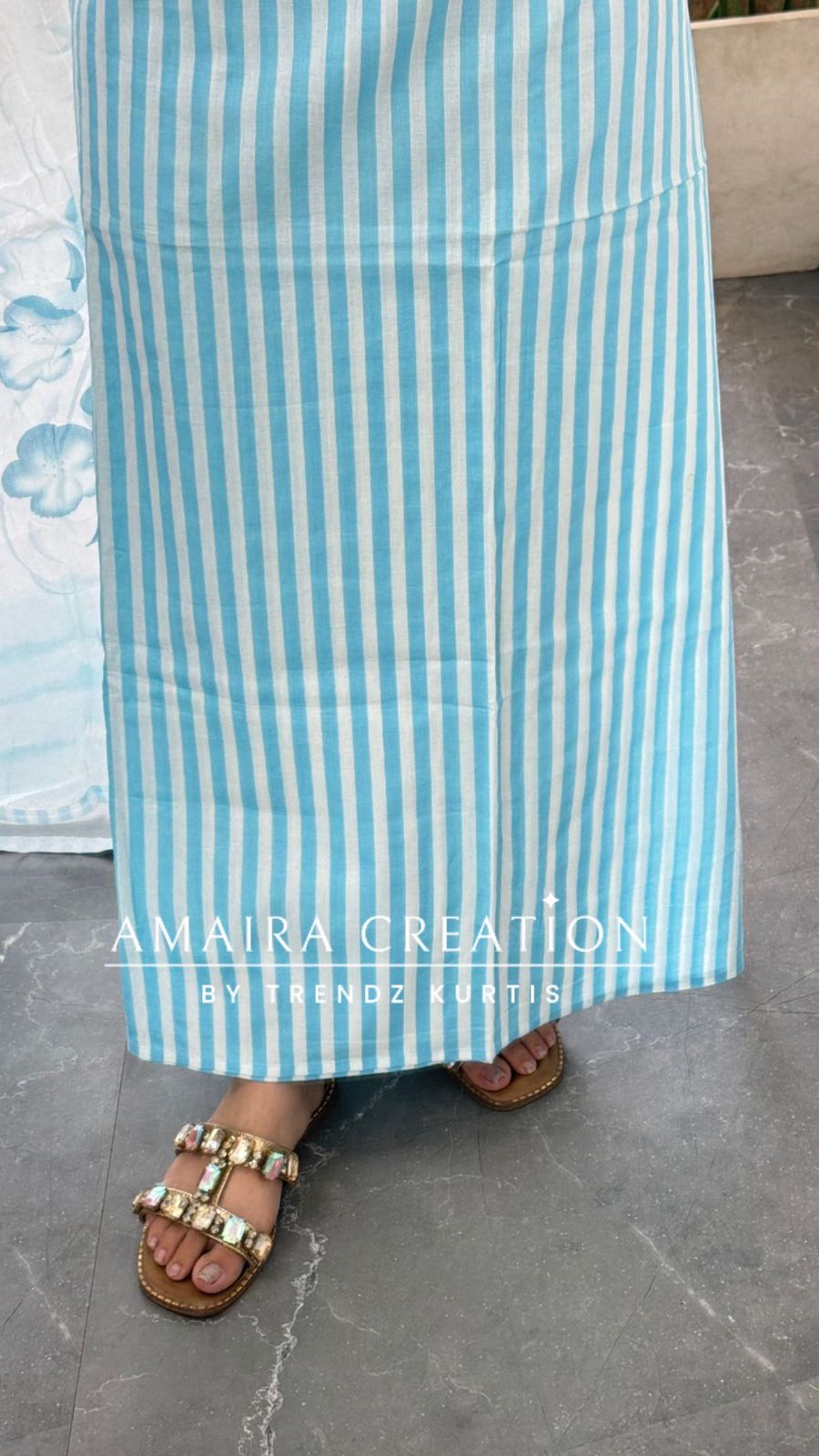 Premium Cotton stripe Pattern Unstitched Suits With Brush Print Dupatta