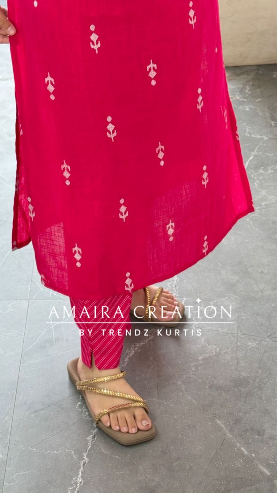 Afsaneh (Magenta Colour)