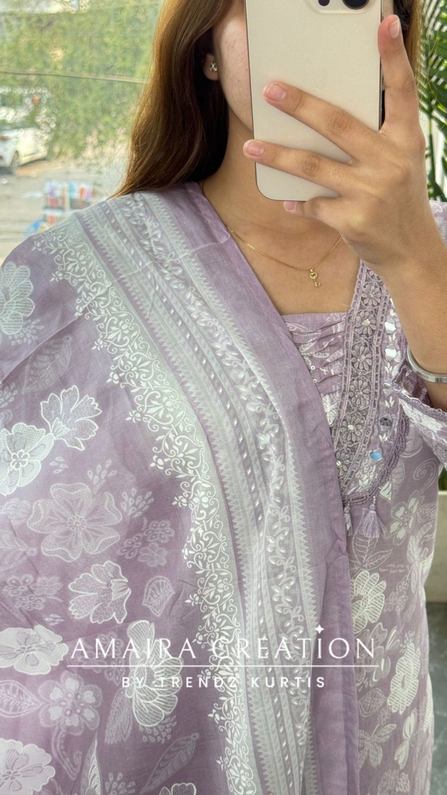 Nilofer(Mauve colour)