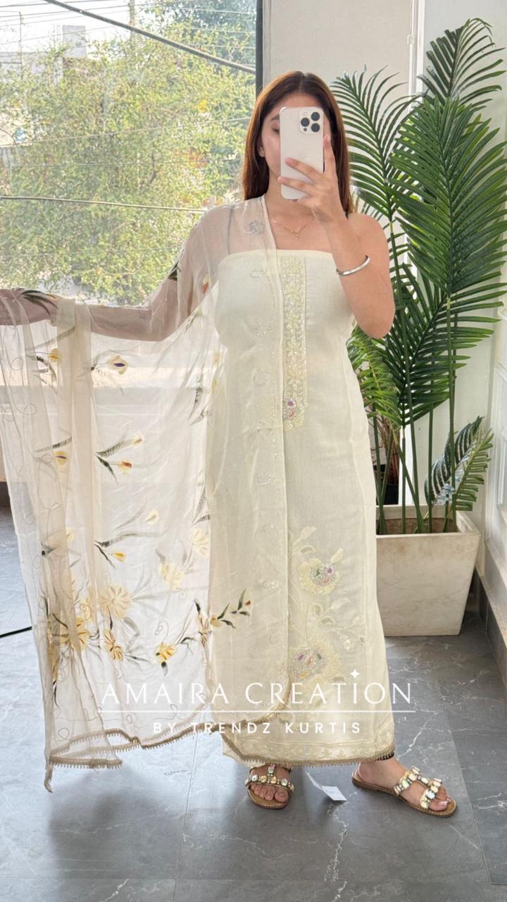 Premium Soft Muslin Cream Colour Floral Print Unstitch Suit