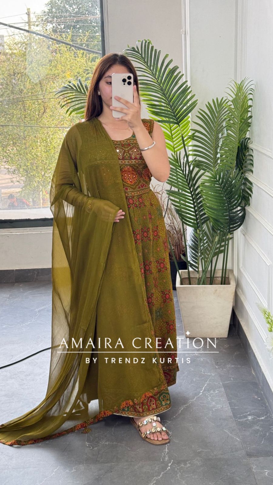 Nazm (17 inches sleeves available)