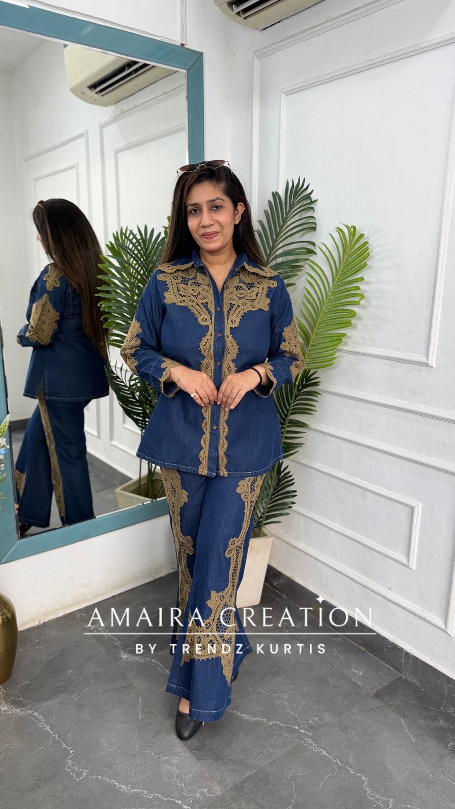 Raya (Dark blue)