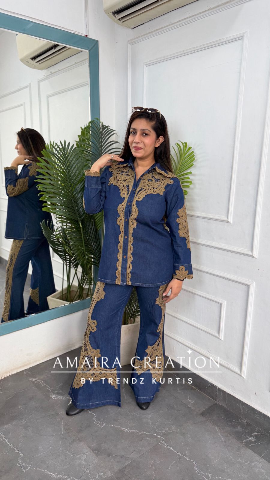 Raya (Dark blue)