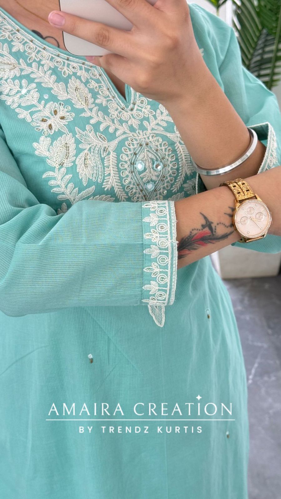 Darbar (Sea green)