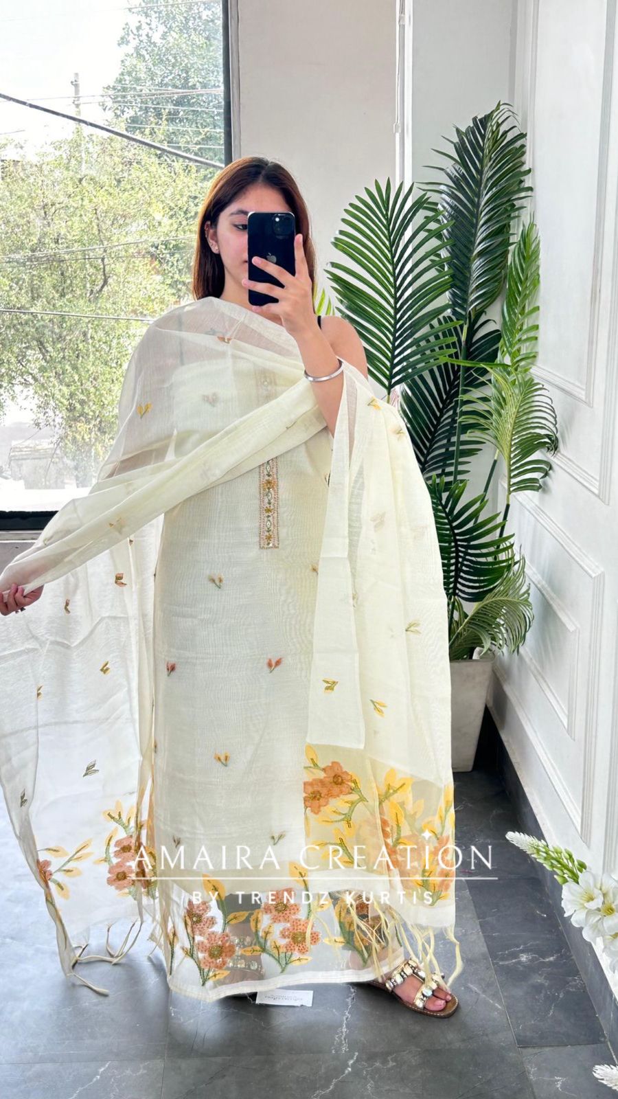Premium Mul Chanderi Off White Pink Colour Unstitched Suit With Organza Dupatta