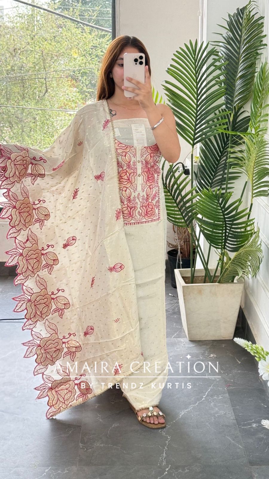 Premium Glass Tissue Ivory Pink Colour Unstitched Suit With Beautiful Dupatta