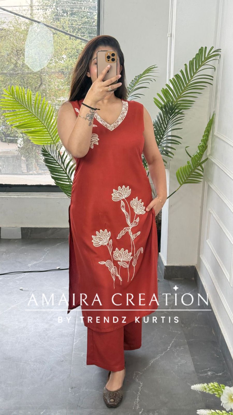 Tarini (17 inches sleeves available)