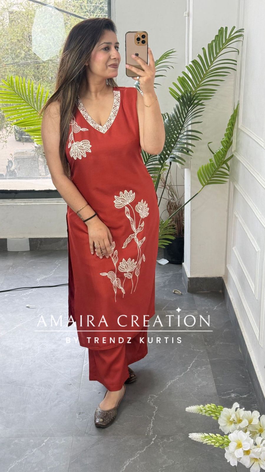 Tarini (17 inches sleeves available)