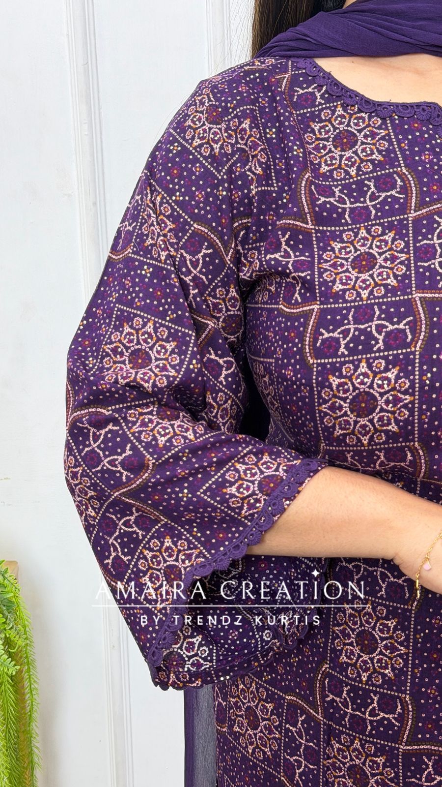 Aks(Farsi Salwar)
