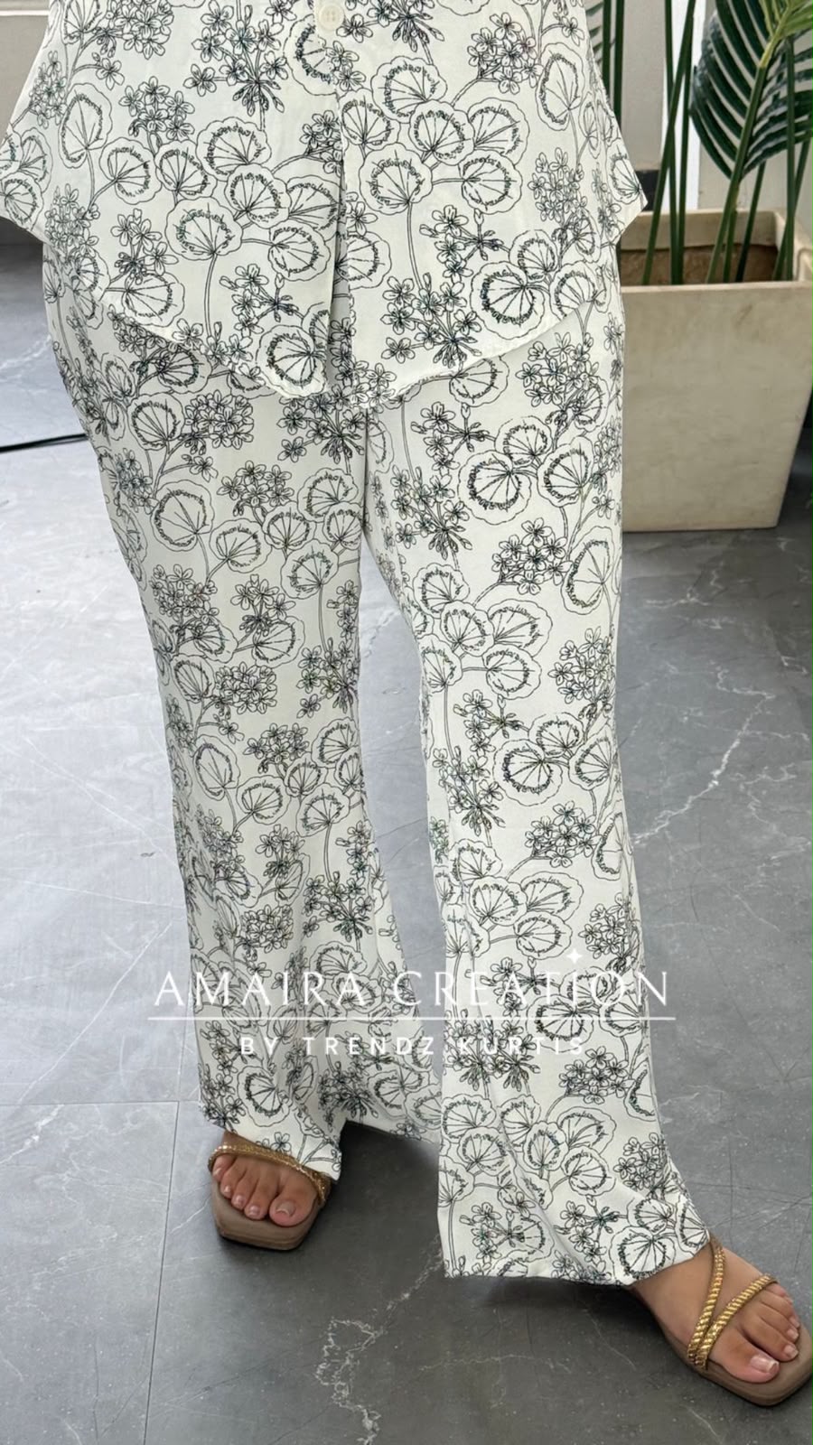 Aks (17 inches sleeves available)