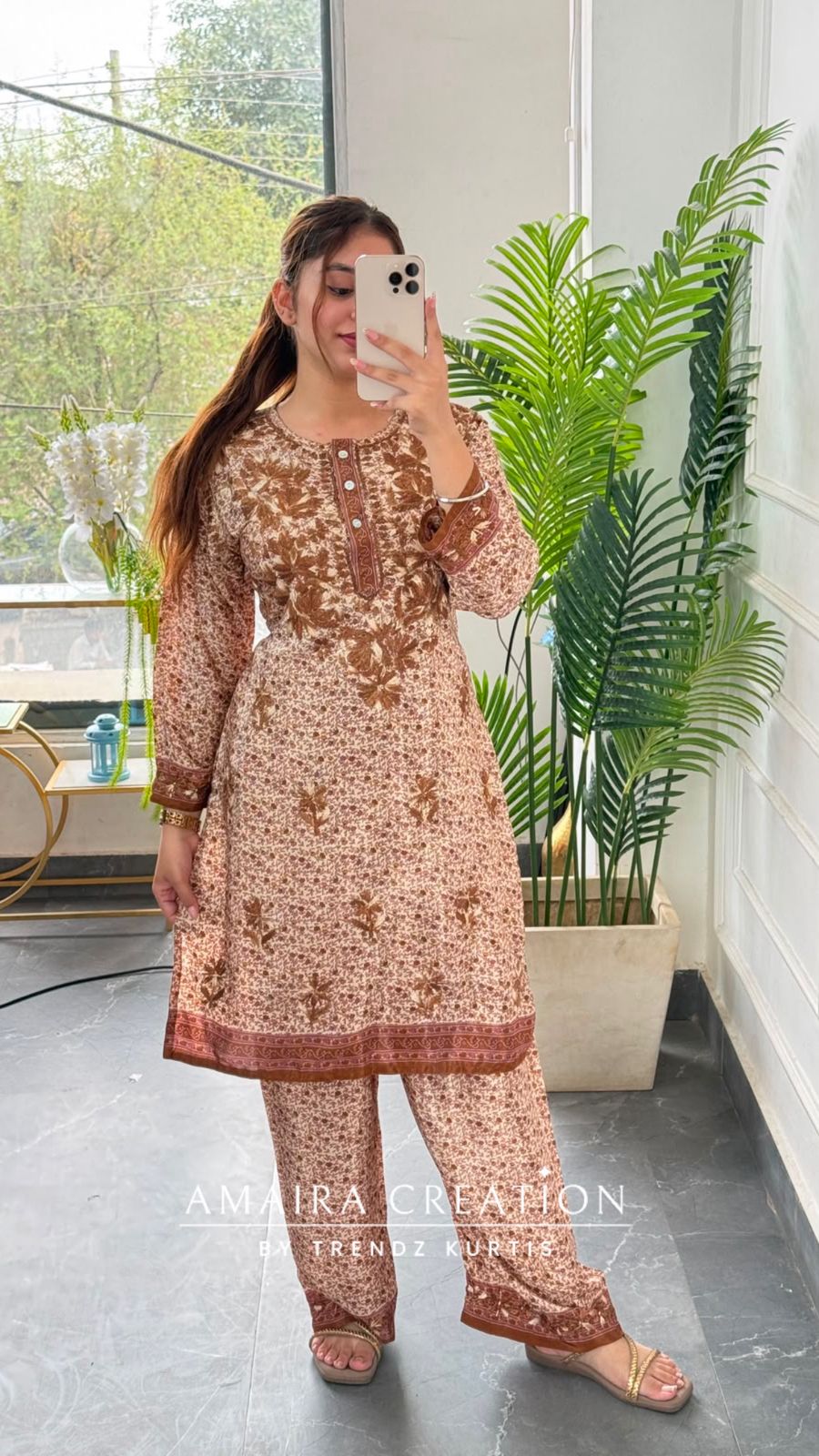 Premium crepe Brown Colour Lakhnavi Cord set