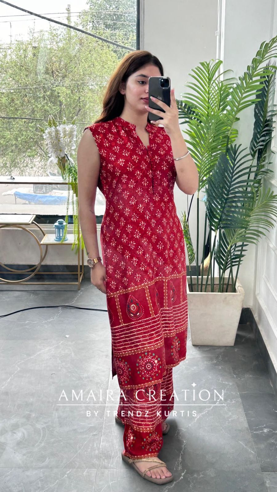 Avadh (17 inches sleeves available)