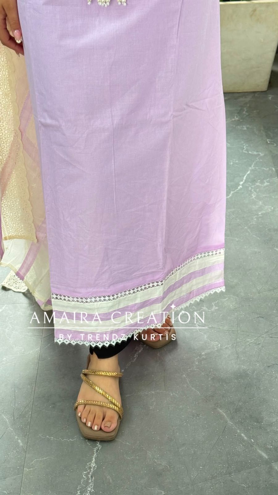 Premium Cotton Lavender Colour Unstitch Suit With Cut Work Chikankari Dupatta