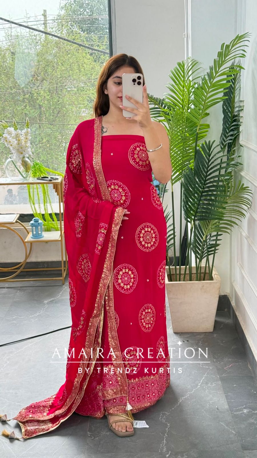 Premium Chinnon Magenta Colour Unstitched Suit With Beautiful Chinnon Dupatta