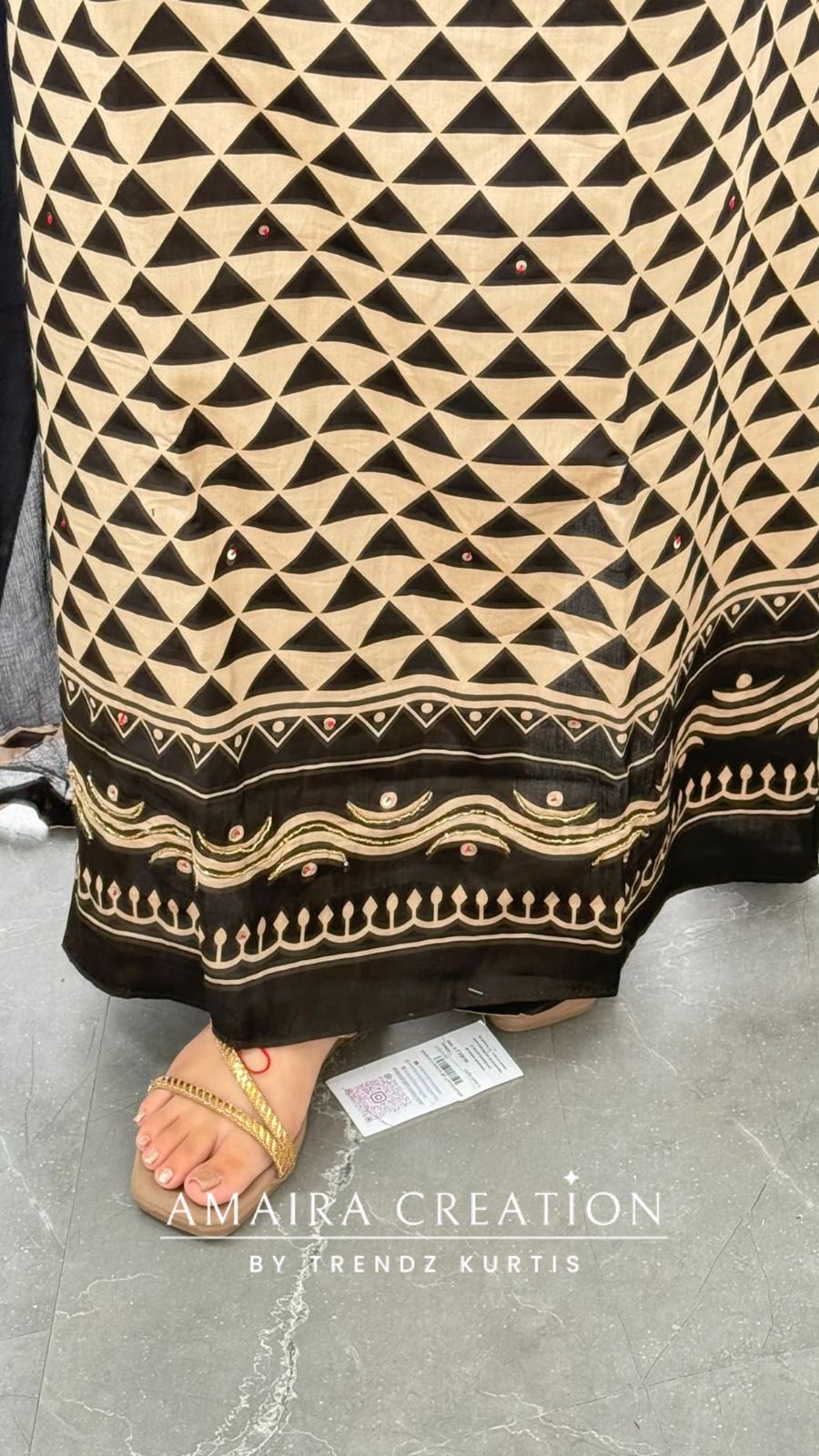 Premium Cotton Pyramid Print Beige n Black Unstitched Suit With Chiffon Dupatta