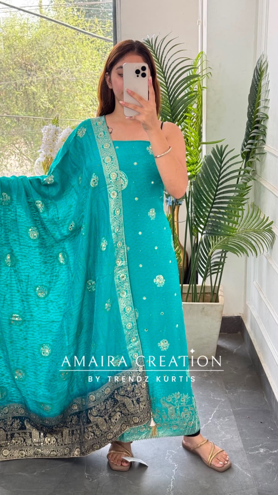 Premium Silk Firozi Colour Unstitched Suit With Beautiful Dual Shade Banarasi Silk Dupatta