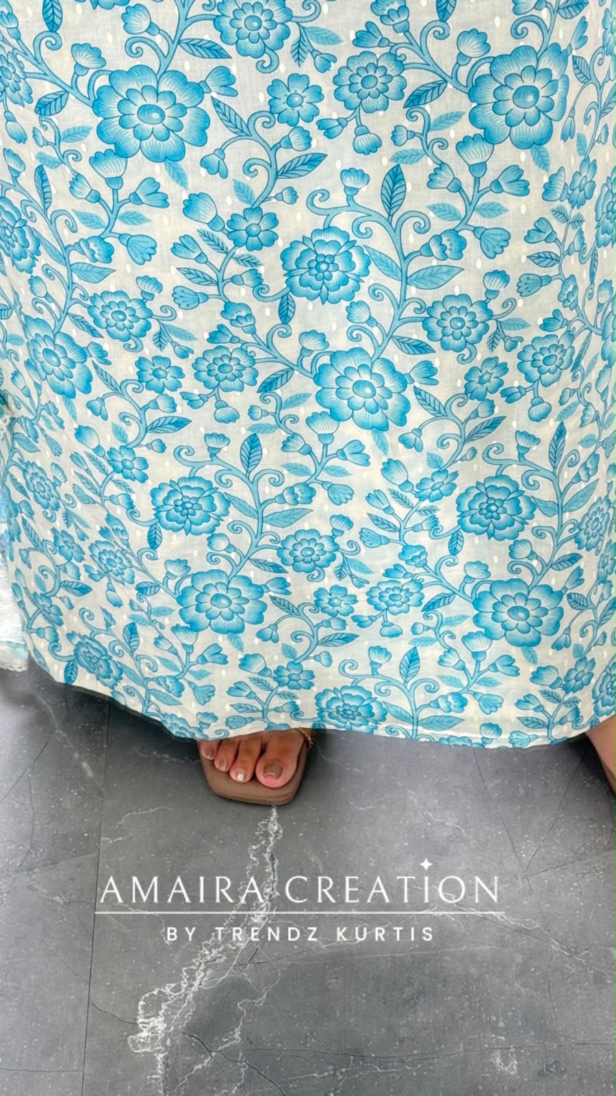Premium Cotton Sky Blue Colour Unstitched Suit With Bandez Print Chiffon Dupatta