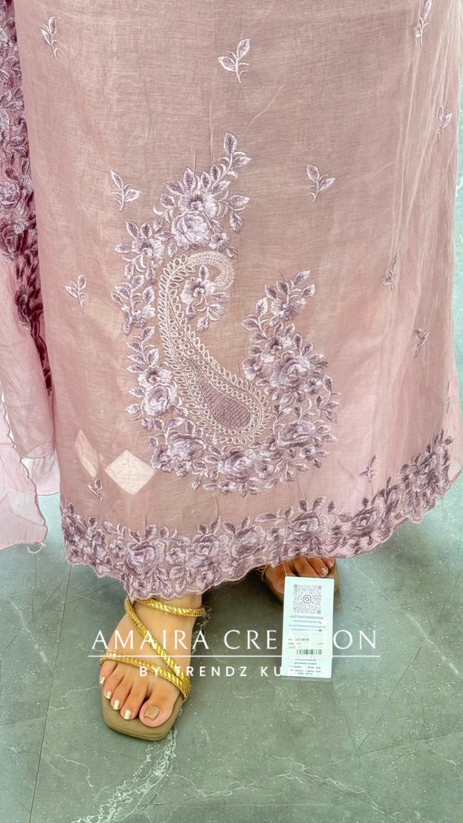 Premium Mul Chanderi Mauve Colour Unstitched Suit Embroidery Dupatta