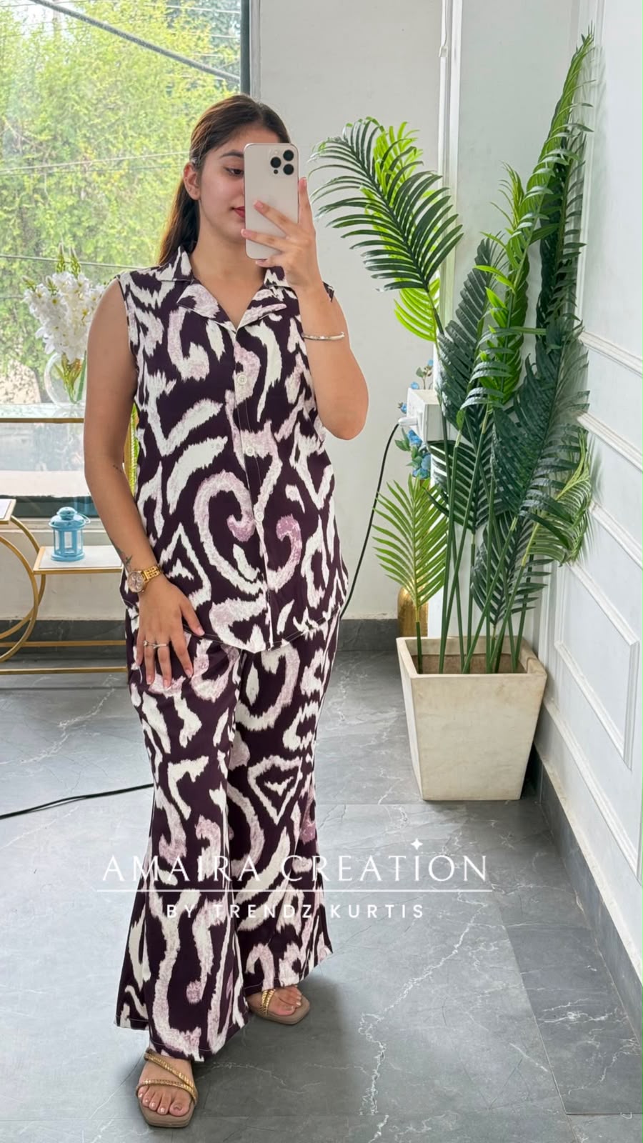 Monarch (super comfortable & 17 inches sleeves available)