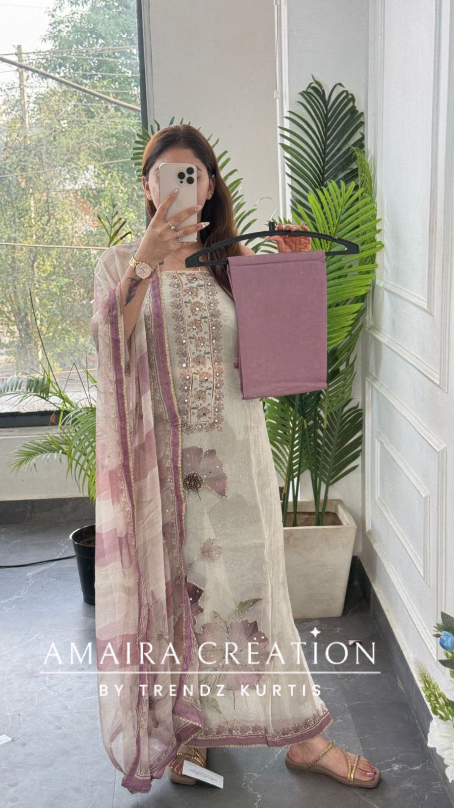 Premium Orgnaza Unstitched Suit With Printed Chiffon Dupatta