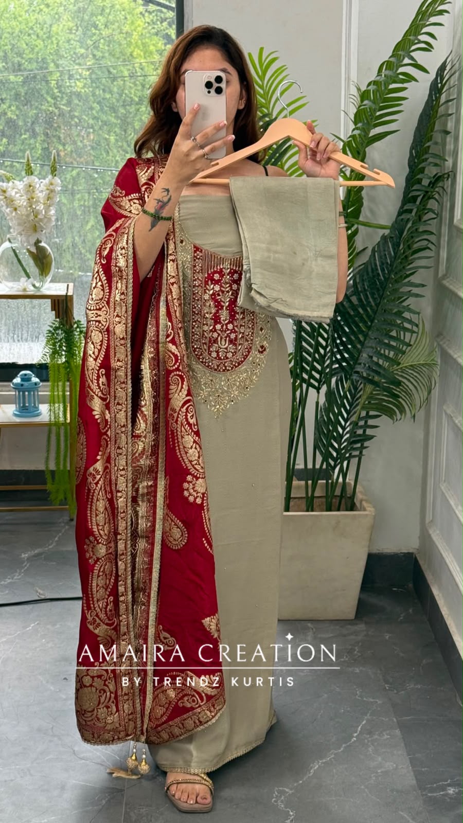 Premium Banarasi Silk Ivory Colour Unstitched Suit With Jacuqard Dupatta