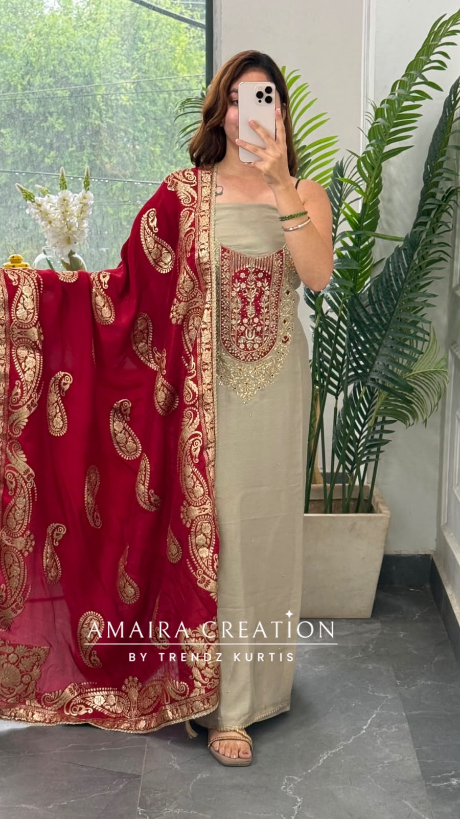 Premium Banarasi Silk Ivory Colour Unstitched Suit With Jacuqard Dupatta