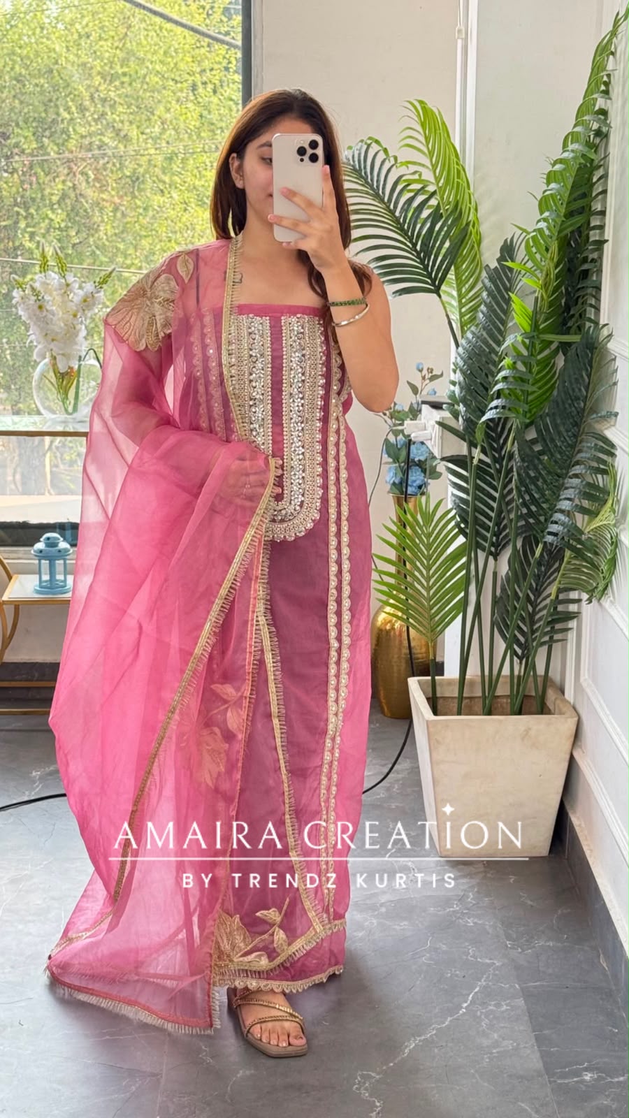 Premium Organza Fabric Dark Onion Colour Beautiful Work Detailing & Zabardast Dupatta