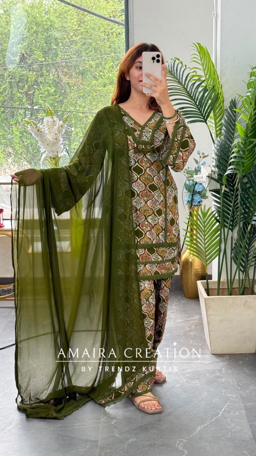 Zaitoon (Farsi Salwar Set)