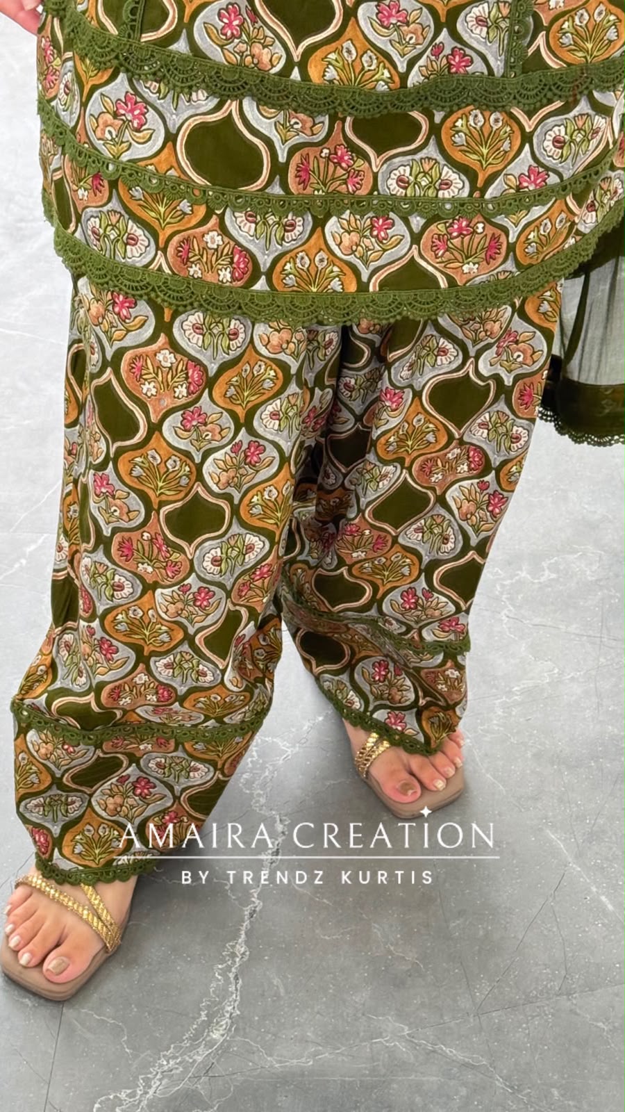 Zaitoon (Farsi Salwar Set)