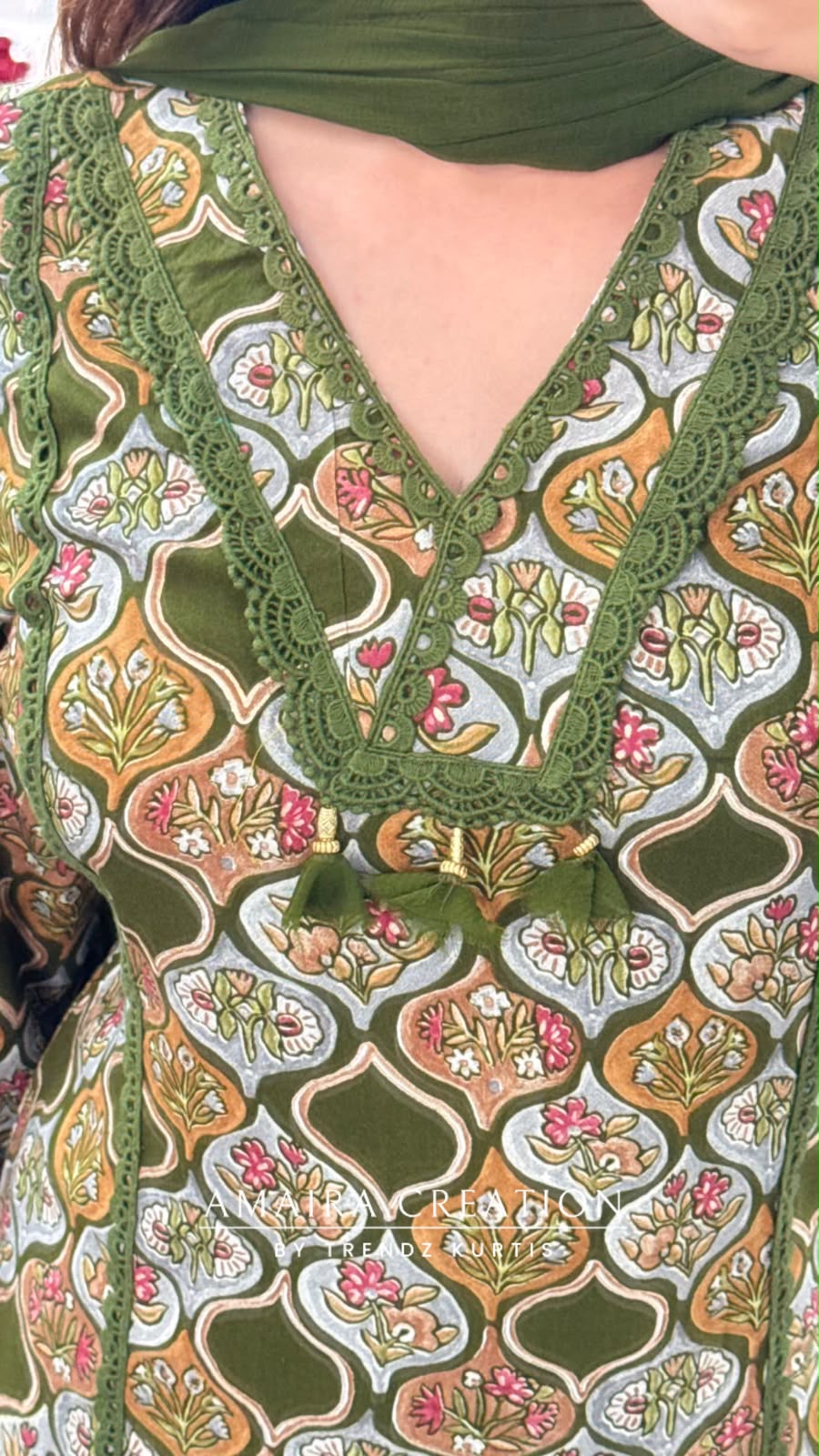 Zaitoon (Farsi Salwar Set)