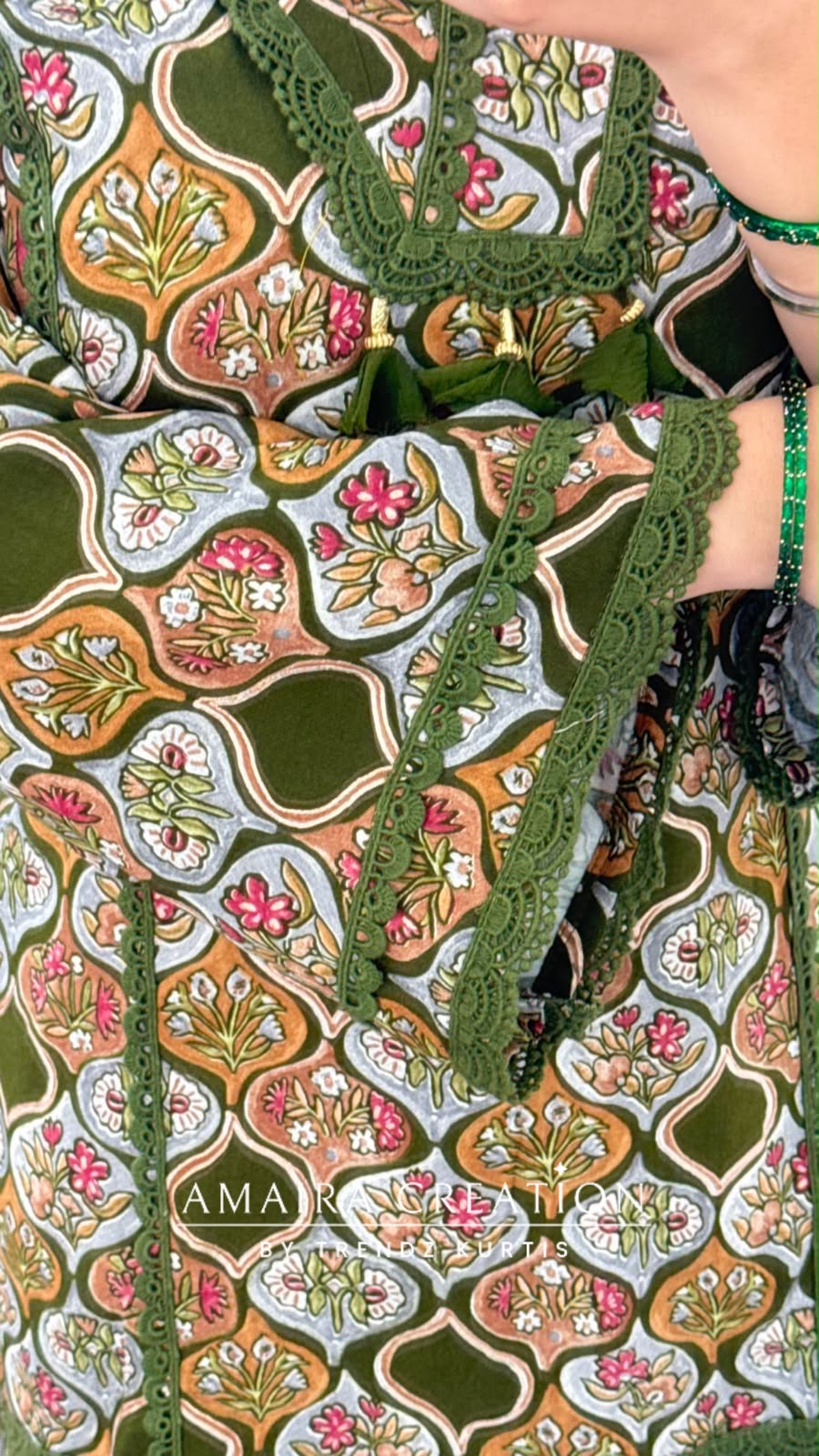 Zaitoon (Farsi Salwar Set)