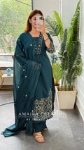 Kaafiya (Peacock colour)