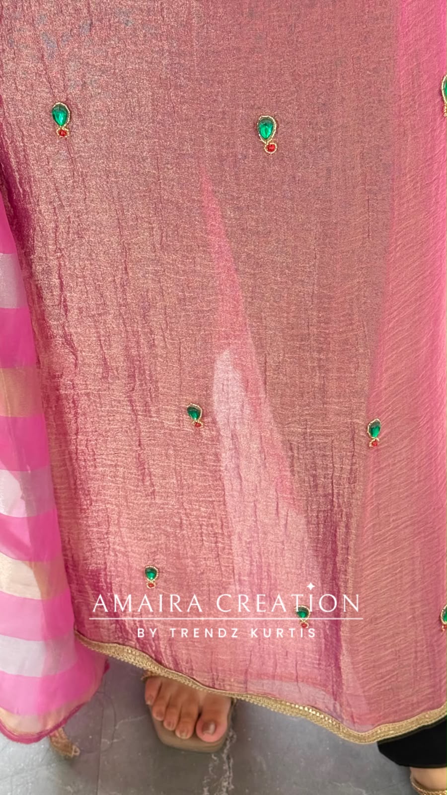 Premium Crush Glass Tissue Light Dark Onion Colour Designer Neck Pattern Unstitched Suit