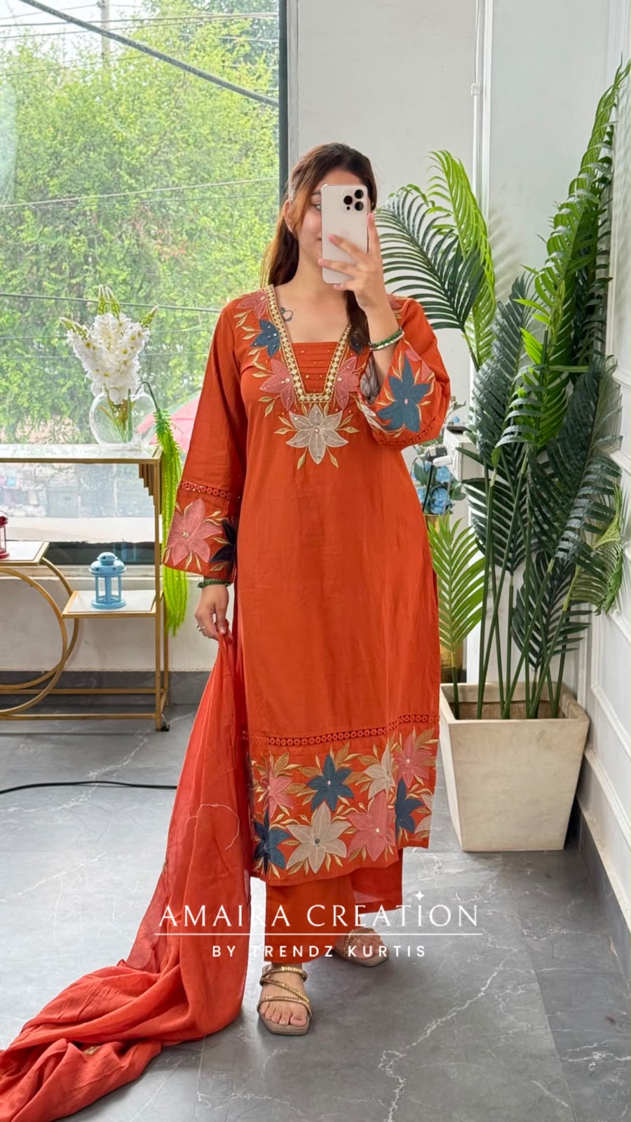 Zartashia (Rust Colour)