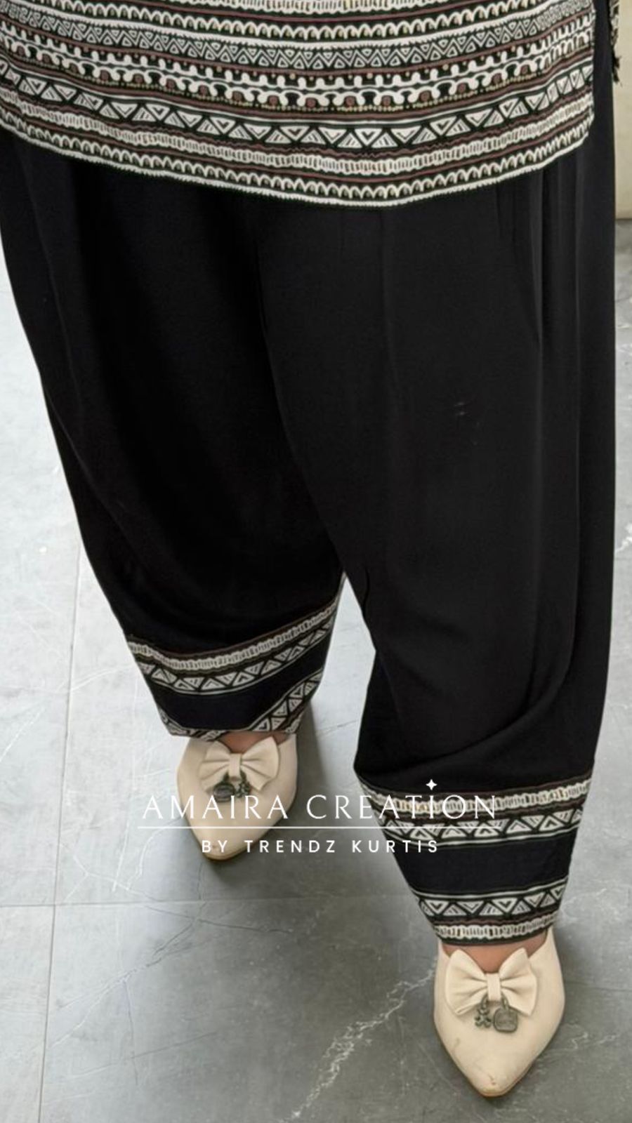 Mayura (17 inches sleeves available)