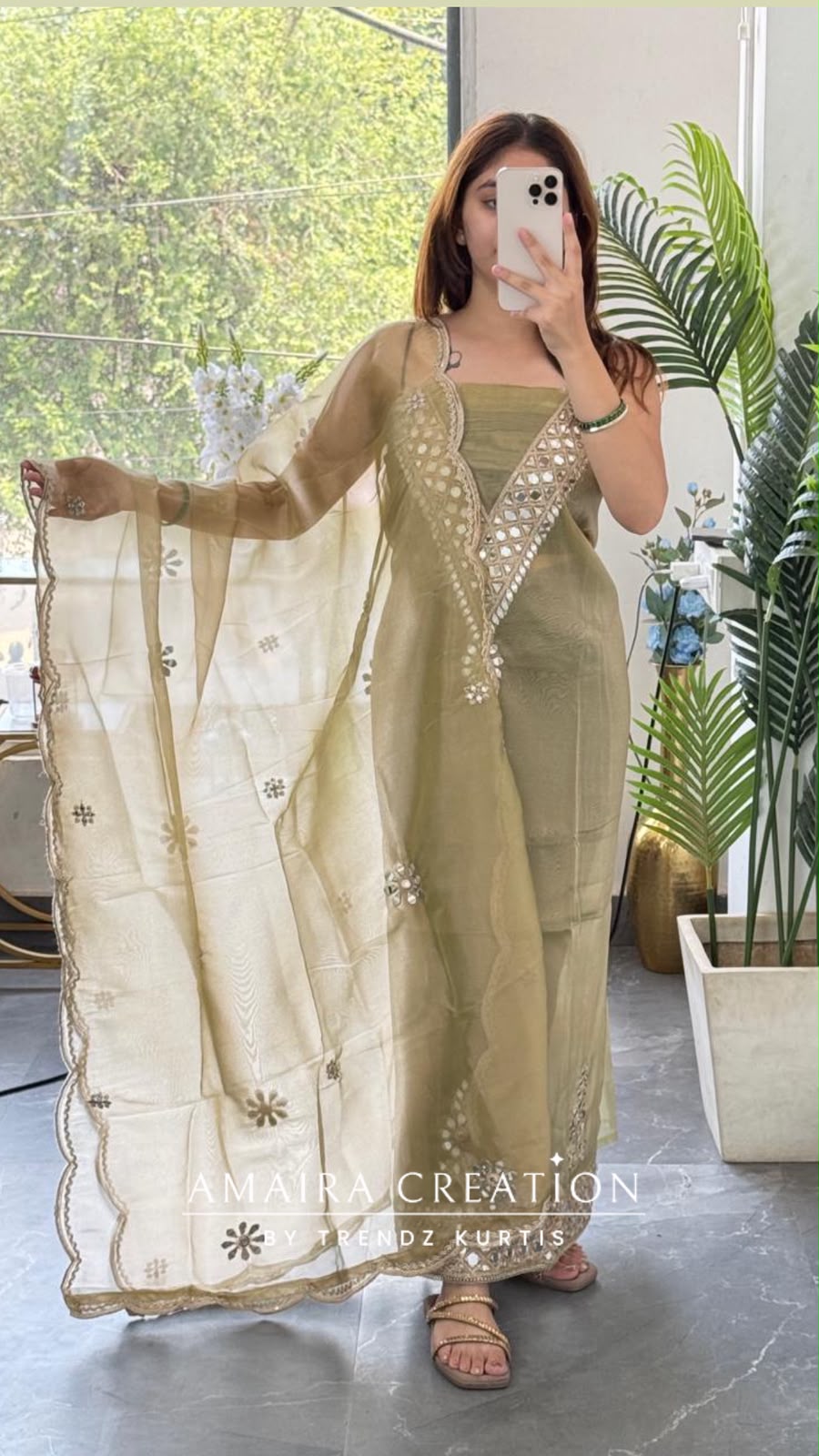 Premium Glass Tissue Pista Colour Mirror Work Detailing Unstitch Suit