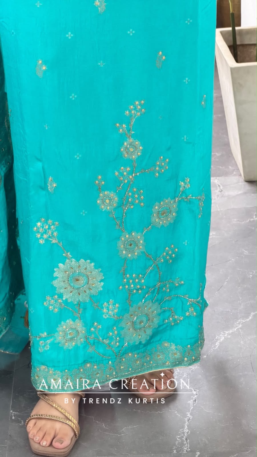 Premium Silk Firozi Colour Unstitch Suit With Full Heavy Silk Dupatta